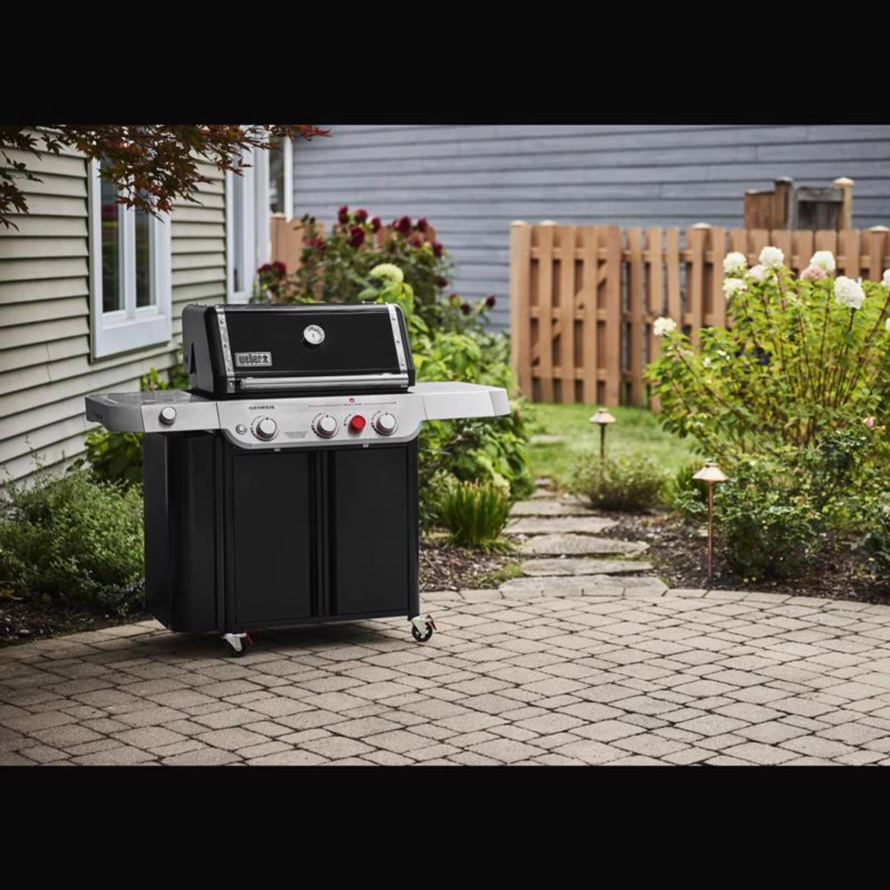 Weber Genesis SP-E-335 3 Burner Liquid Propane Grill 7 Weber Genesis SP-E-335 3 Burner Liquid Propane Grill - Image 7