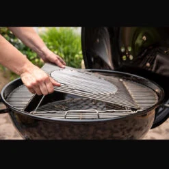 Weber 26 In. Master-Touch Charcoal Grill -Weber Shop 8093225 A V2.eps High 77441.1701373247