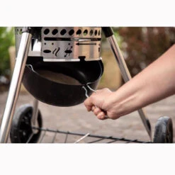 Weber 26 In. Master-Touch Charcoal Grill -Weber Shop 8093225 A V8.eps High 16856.1701373247