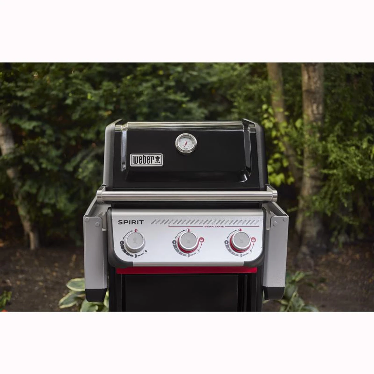 Weber Spirit E-325 3 Burner Liquid Propane Grill 2 Weber Spirit E-325 3 Burner Liquid Propane Grill - Image 2