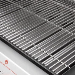 Weber Spirit SP-425 4 Burner Liquid Propane Grill Stainless Steel -Weber Shop 8108728 A V2.eps High 75646.1735865604